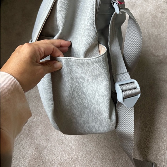 Babymel Gray Diaperbag - Picture 7 of 16